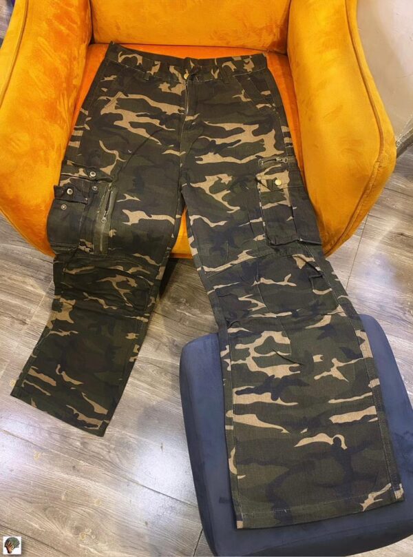 CAMO CARGO PANTS