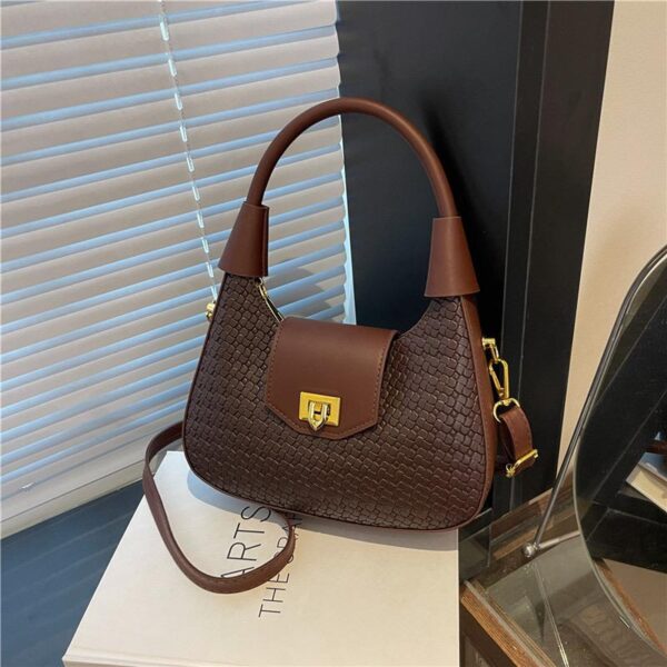 CHIC SIDE BAG