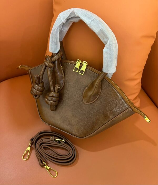 DIVERSO.BAGS TIA HANDBAG