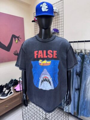 WhatsApp Image 2025-10-16 at 20.27.10_70c0c1a6 FALSE - JAWS x HOMER SIMPSON GRAPHIC PRINT T-SHIRT