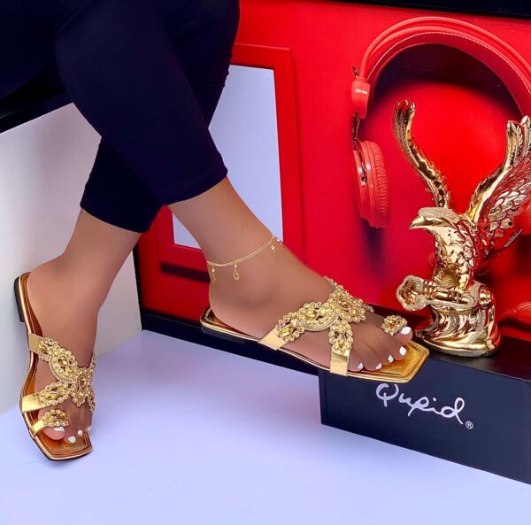 QUPID JEWELED UPPER FLAT SLIDE SANDALS