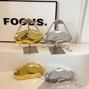 WhatsApp Image 2025-10-20 at 17.18.11_af4d9988 METALLIC SHELL ACRYLIC CLUTCH PURSE