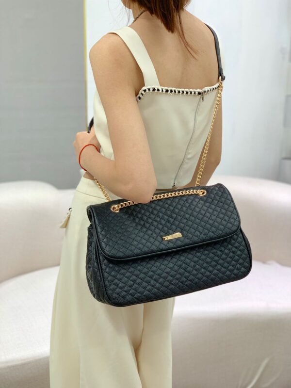 QUILTED SHOULDER BAGS AND WALLET