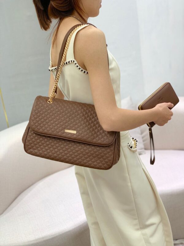 QUILTED SHOULDER BAGS AND WALLET