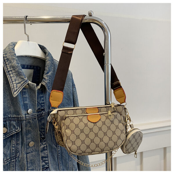 PATTERNED SHOULDER BAGS