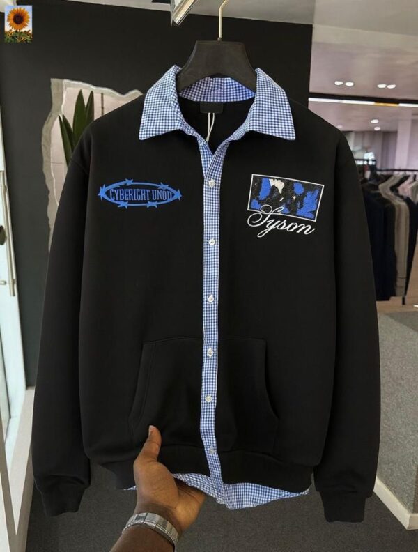 GINGHAM PATTERNERED COLLAR AND BUTTON PLACKET JACKETS