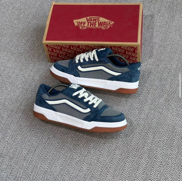 VANS HYLANE TRAINERS
