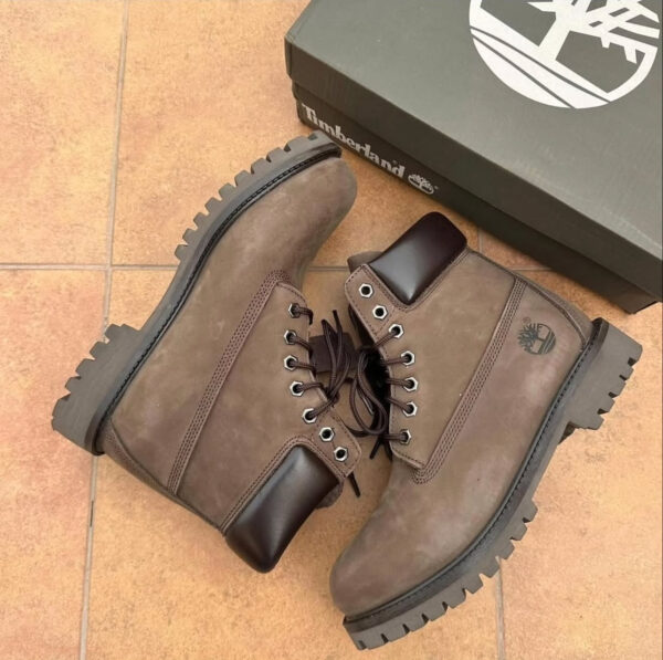 TIMBERLAND PREMIUM 6-INCH WATERPROOF BOOTS