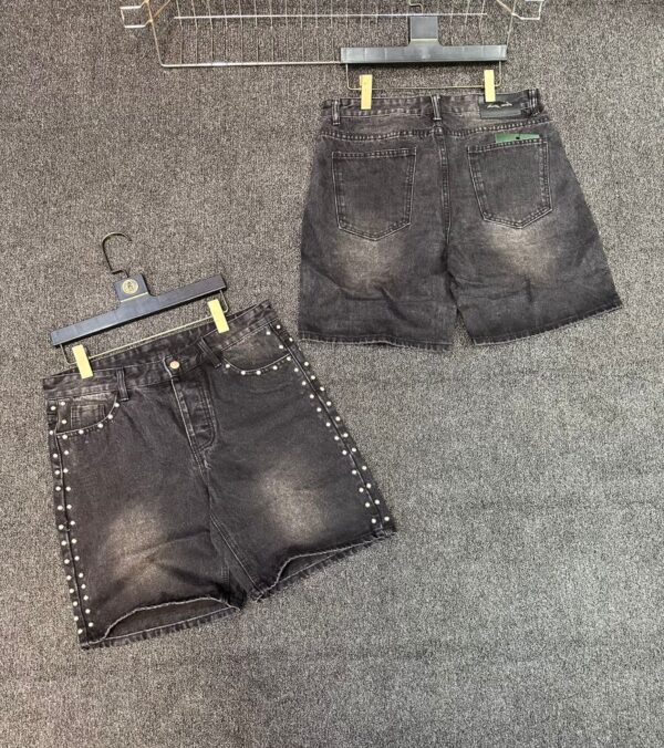 BLACK RHINESTONE EMBROIDEREED DENIM SHORTS