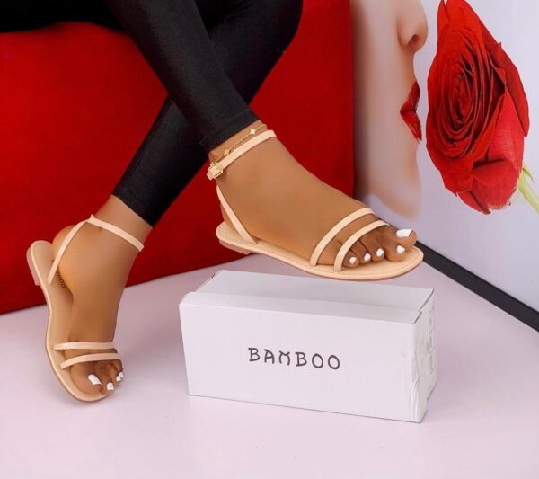 THIN STRAP FLAT SANDALS