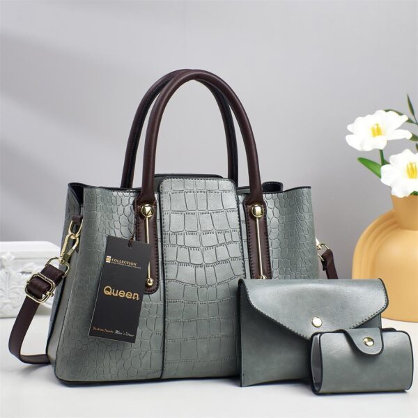 QUEEN 3-IN-1 SHOULDER HANDBAG