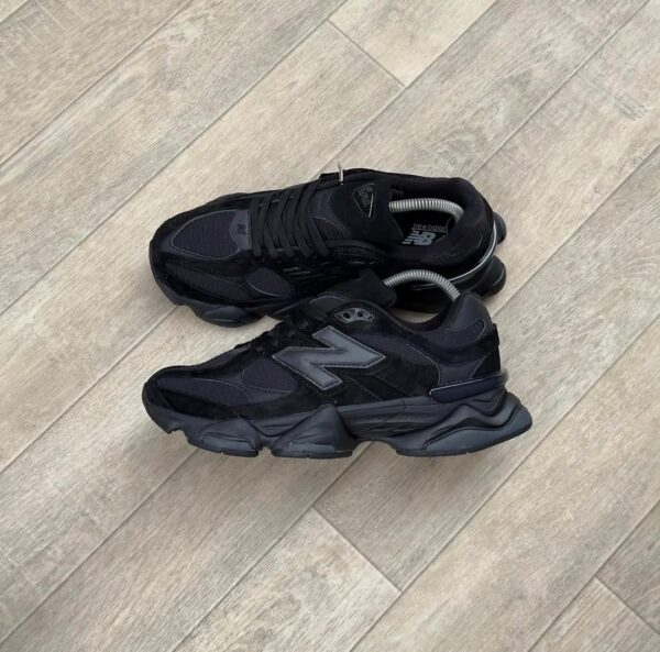 NEW BALANCE MIDNIGHT BLACK 9060 UNISEX SNEAKERS