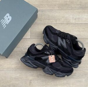 NEW BALANCE MIDNIGHT BLACK 9060 UNISEX SNEAKERS
