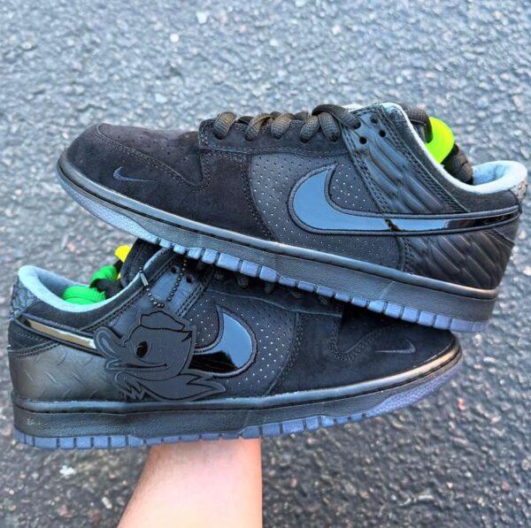 NIKE SB DUNK ‘DOAF x UNIVERSITY OF OREGON x GOAT’