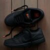 NIKE SB LOW ‘ORANGE LABEL TRIPPLEBLACK’