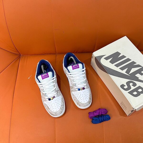 NIKE SB LOW ‘RAYSSA LEAL’