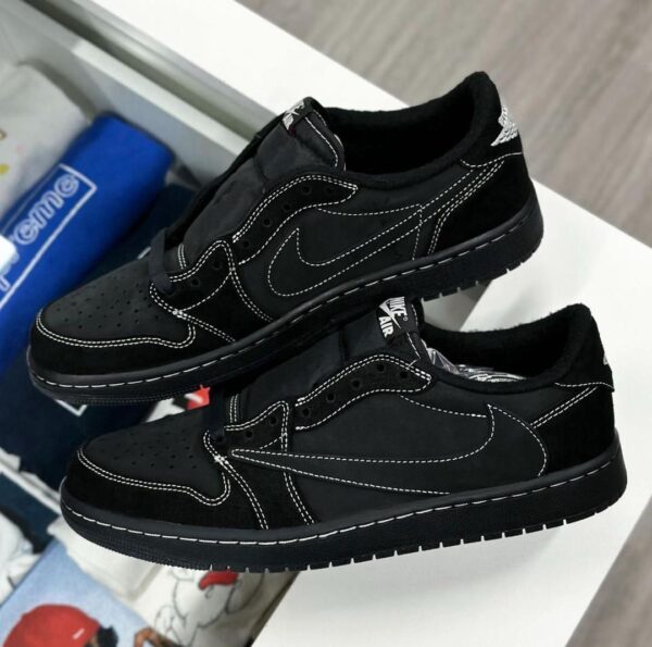 TRAVIS x NIKE AIR JORDAN 1 RETRO ‘PHANTOM’