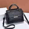 PU LEATHER CROCODILE PATTERN HANDBAGS